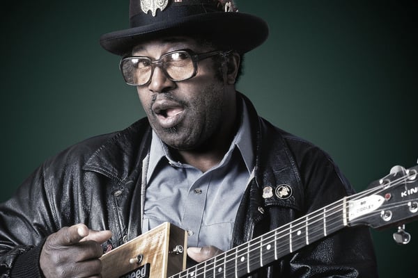 Bo Diddley - 1000x660