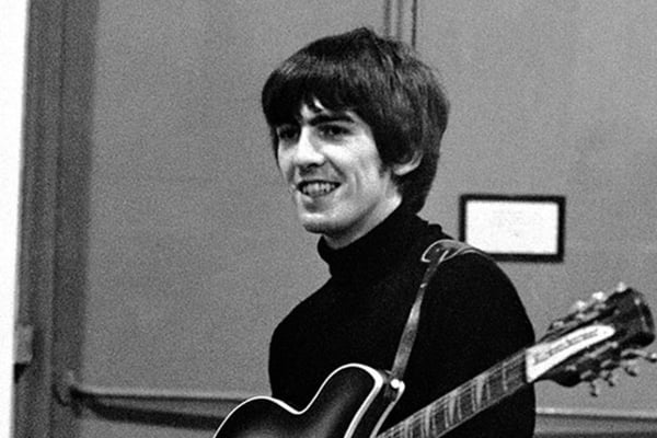 05 - George Harrison 03 - 1000x660