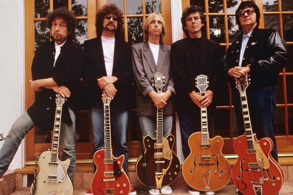 05 - George Harrison 05 - 1000x660