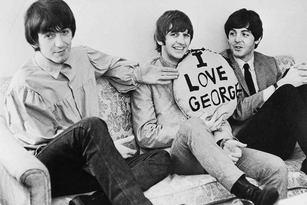 05 - George Harrison 07 - 1000x660